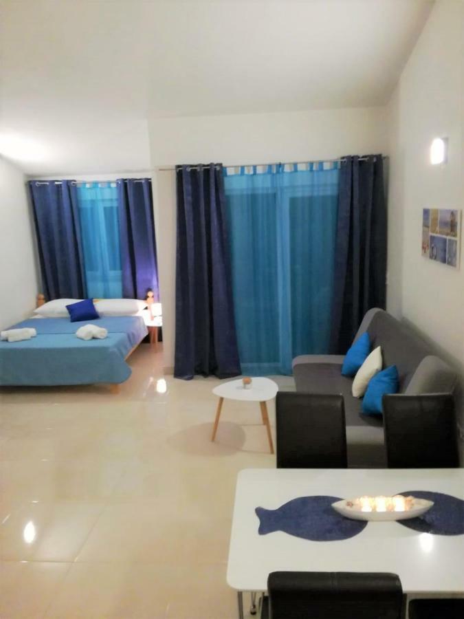 Apartman Adriatic Trogir Dış mekan fotoğraf